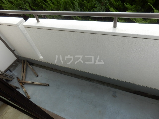 18/28 バルコニー