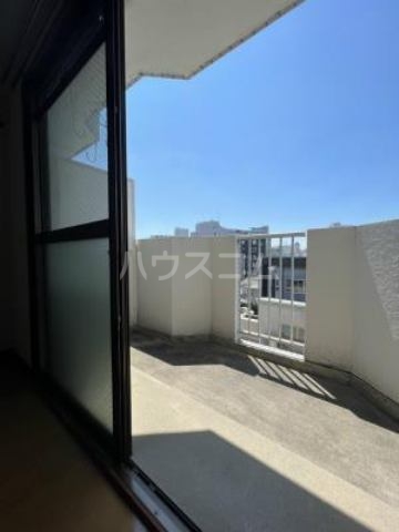 13/26 バルコニー