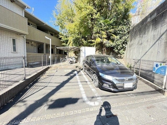 24/29 駐車場