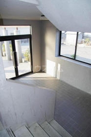 15/25 エントランス