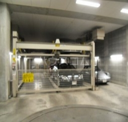 3/7 駐車場