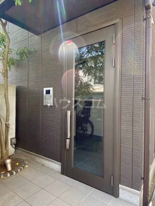 14/24 エントランス