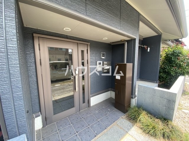 2/11 エントランス