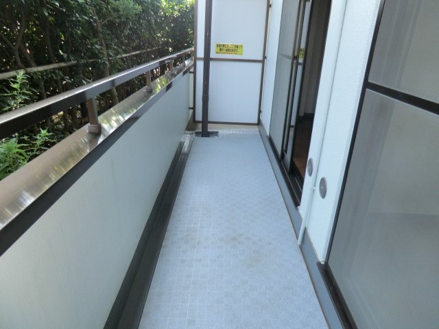17/30 バルコニー