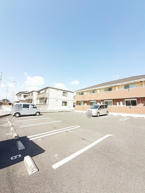 3/7 駐車場