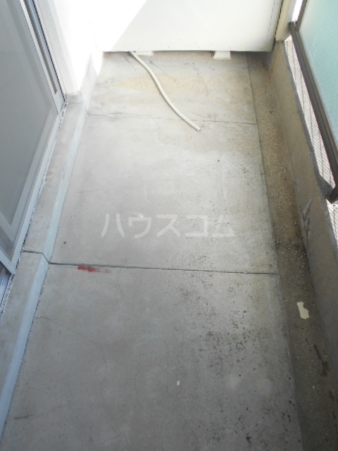 16/28 バルコニー