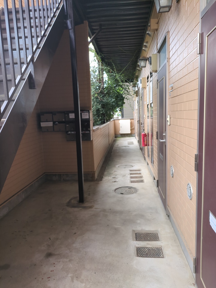 19/20 エントランス