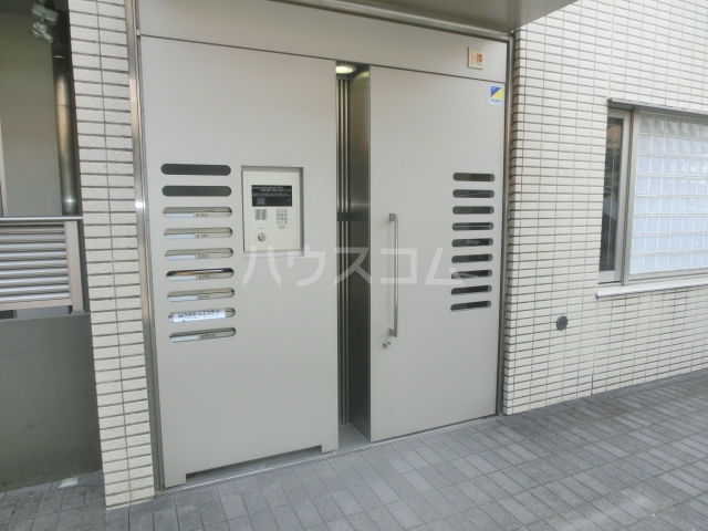 2/6 エントランス