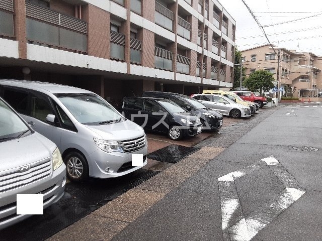 17/26 駐車場