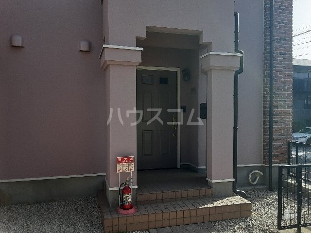 28/30 エントランス