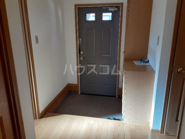 14/30 玄関