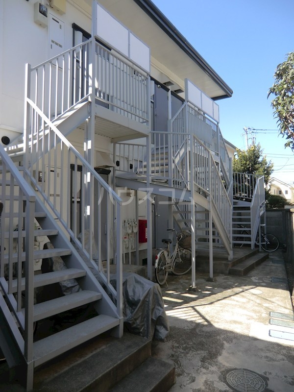 14/21 エントランス