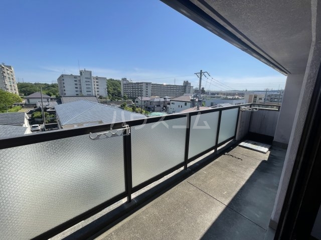 23/30 バルコニー