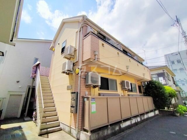 14/23 エントランス