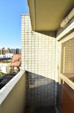 15/28 バルコニー