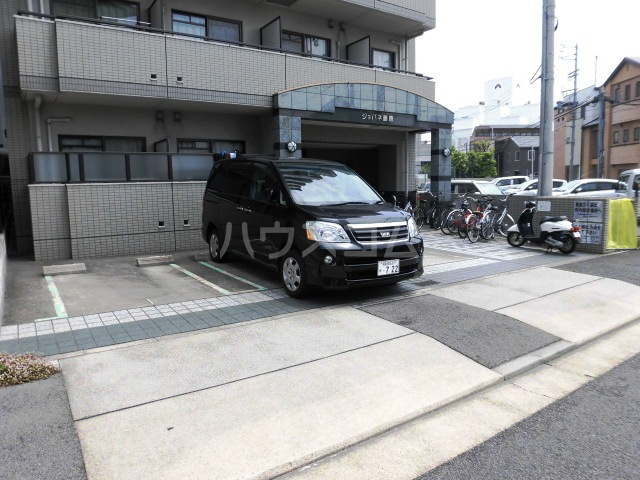 24/30 駐車場