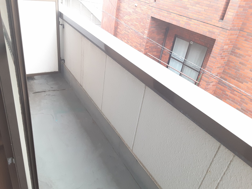 13/30 バルコニー