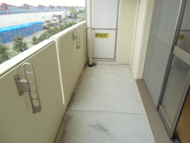 19/24 バルコニー