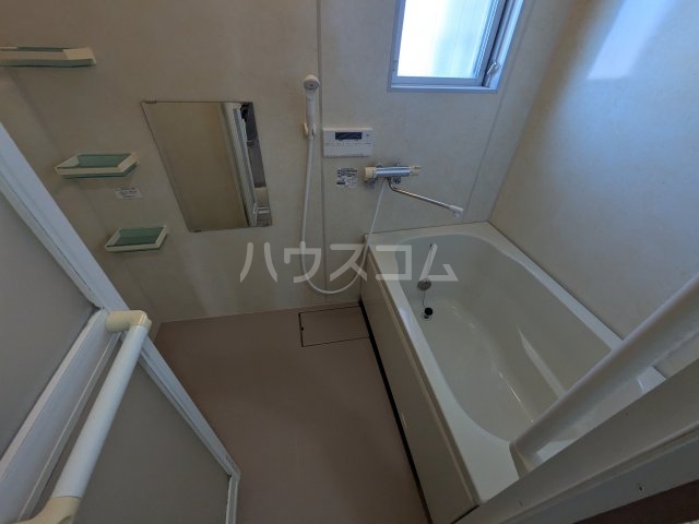 14/30 浴室