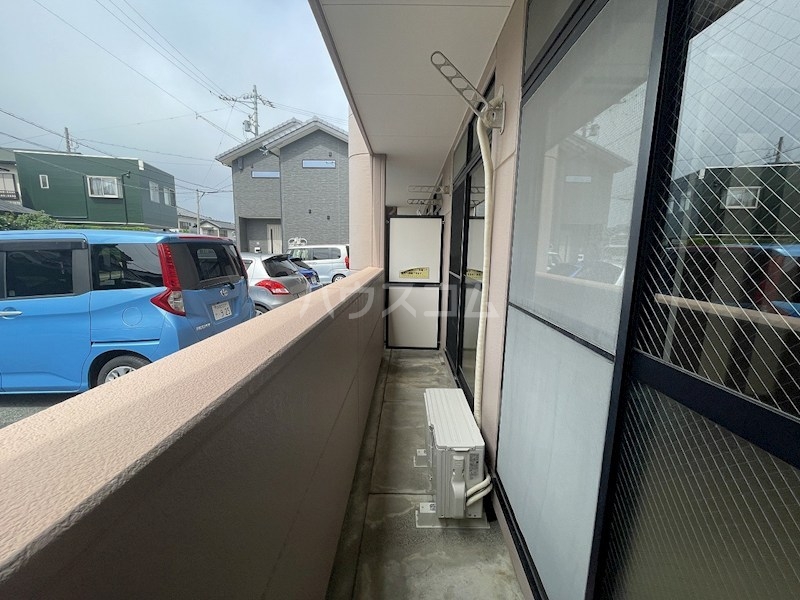 23/30 バルコニー