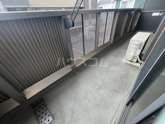 17/30 バルコニー