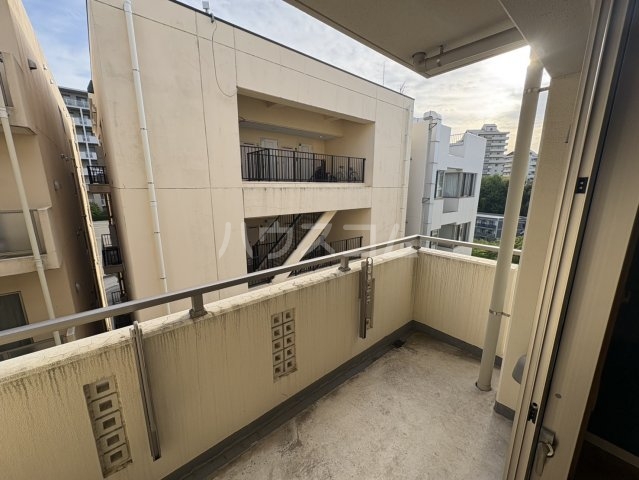 16/30 バルコニー