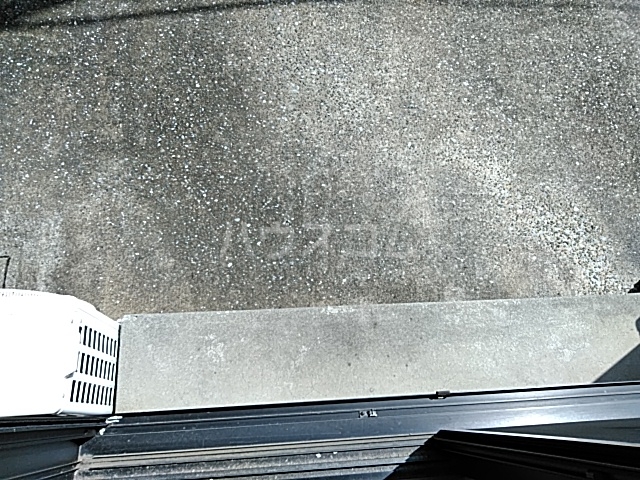 15/22 バルコニー