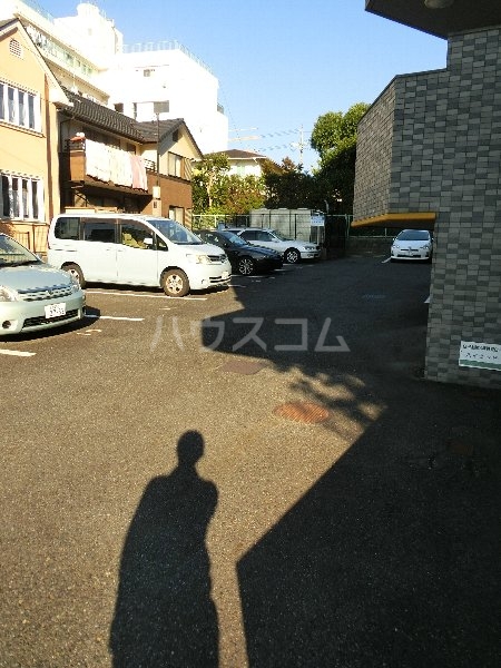 21/29 駐車場