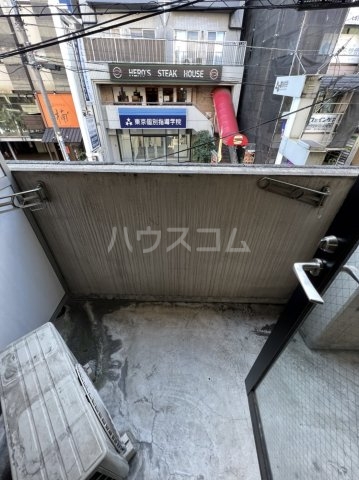 17/30 バルコニー