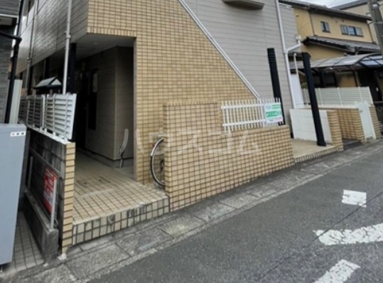 2/11 エントランス