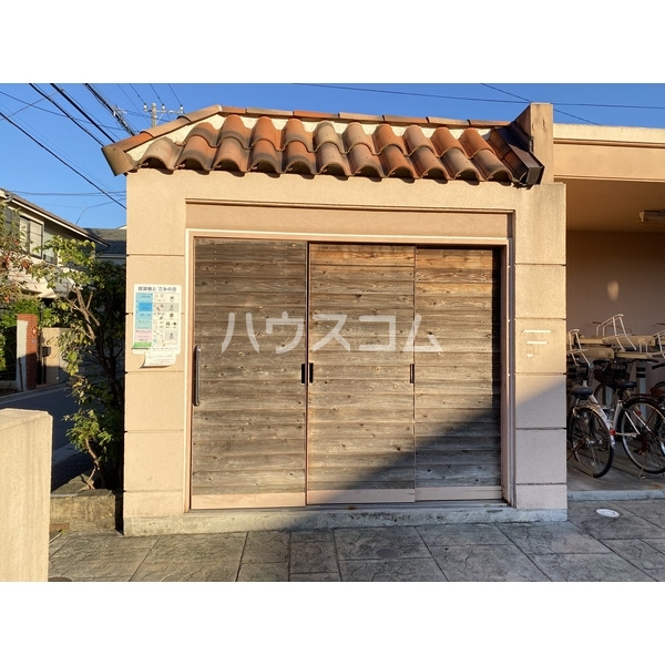 20/28 エントランス