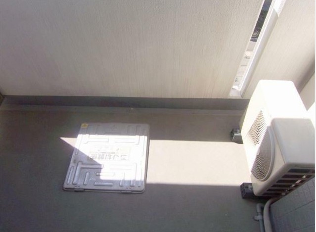 19/30 バルコニー