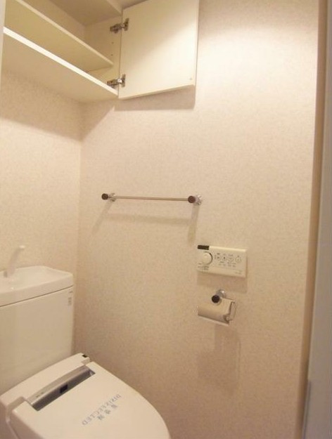 14/30 トイレ