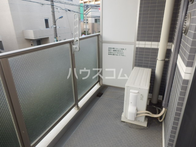 18/27 バルコニー