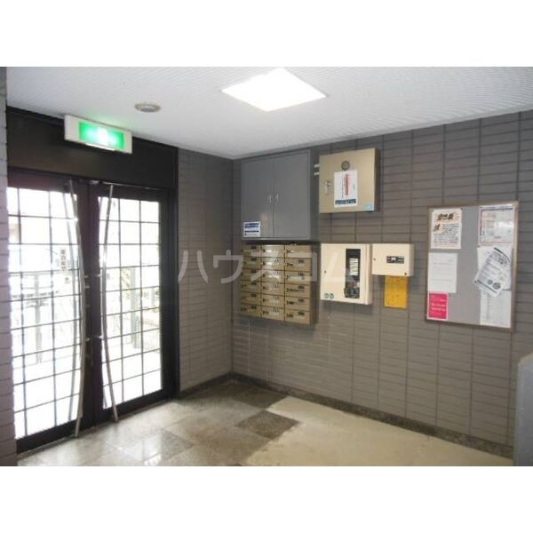 14/24 エントランス