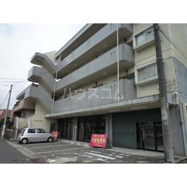 15/18 エントランス