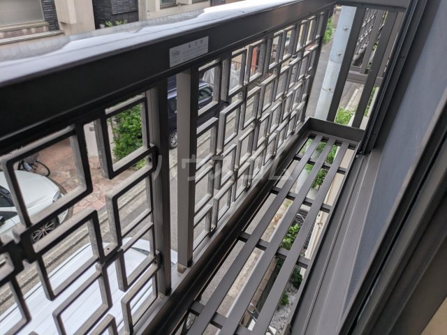 19/23 バルコニー