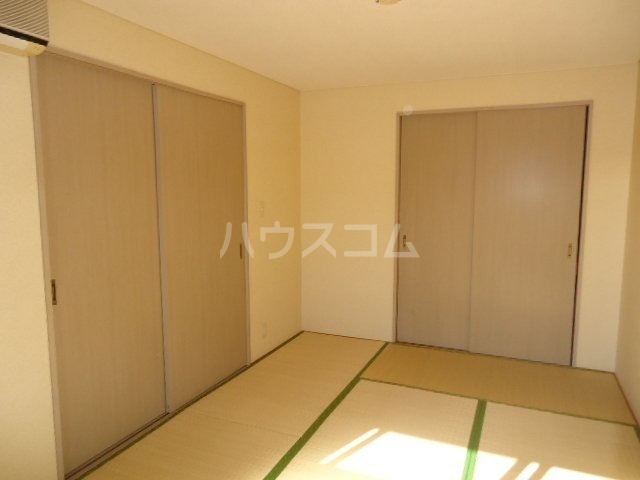 18/28 バルコニー