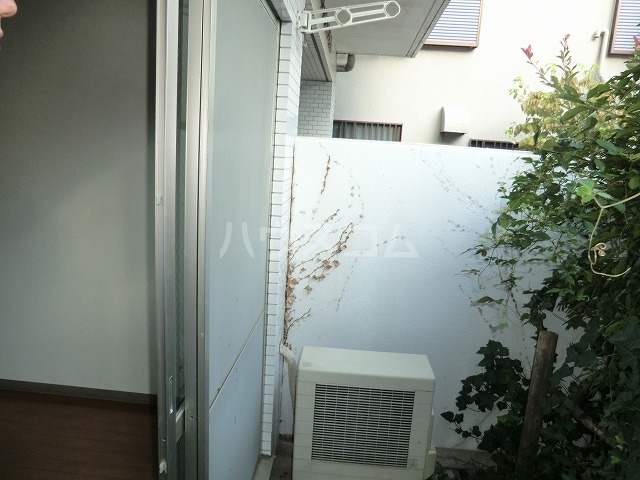 19/30 バルコニー