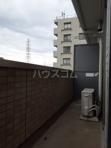 19/28 バルコニー