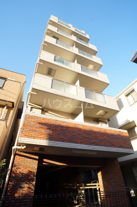 17/18 エントランス