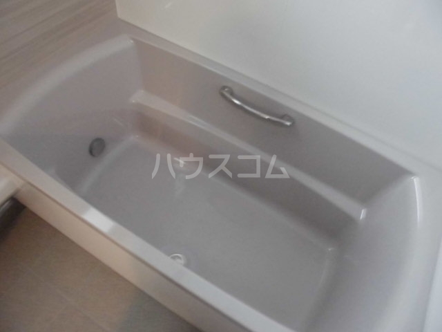 14/30 浴室