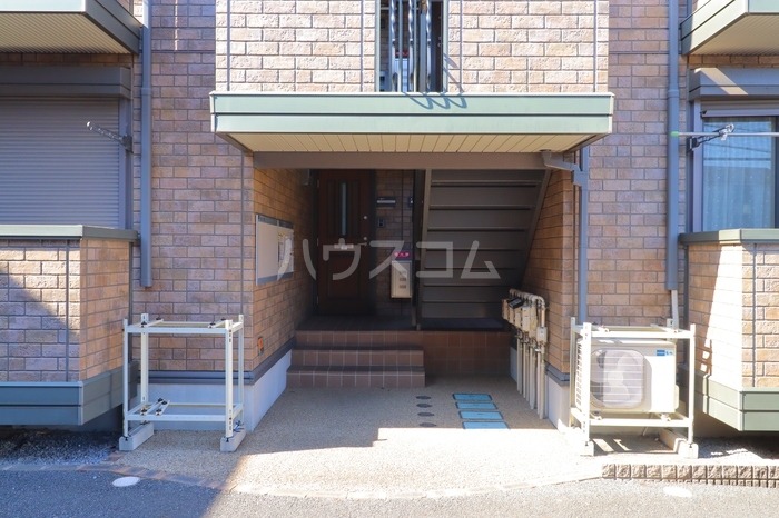 2/6 エントランス