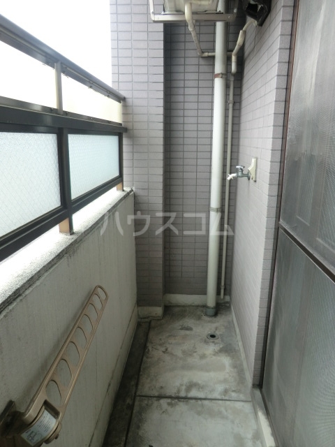 20/30 バルコニー