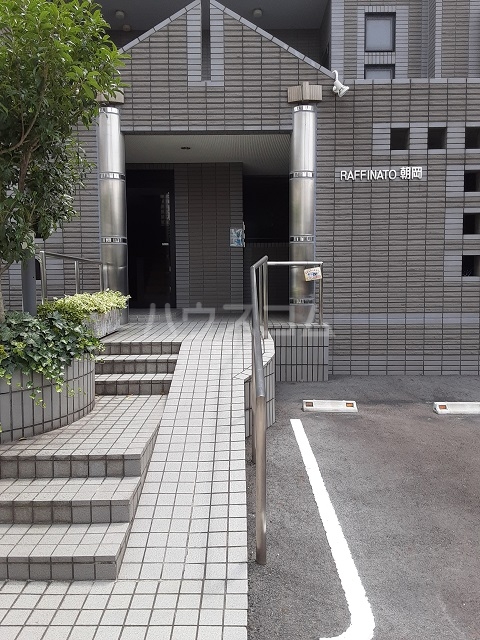 2/11 エントランス