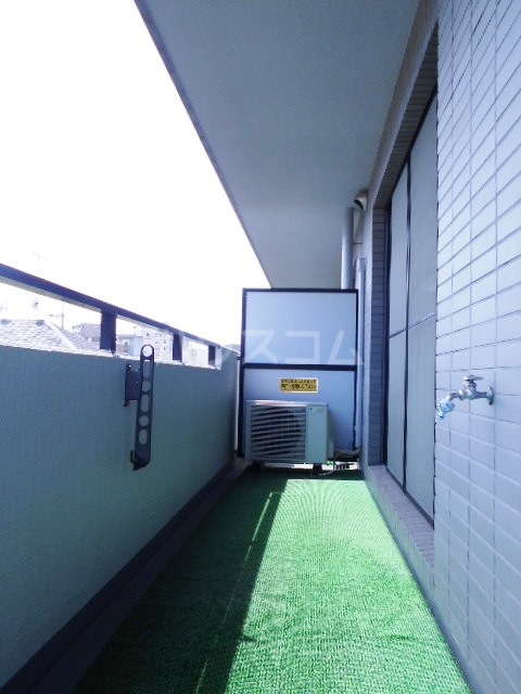 13/26 バルコニー