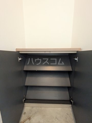19/28 バルコニー