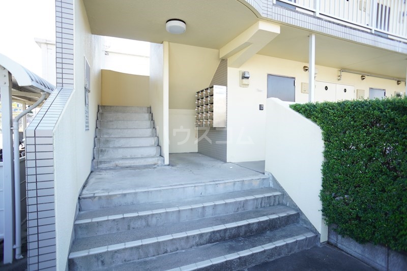 15/25 エントランス