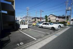 17/26 駐車場