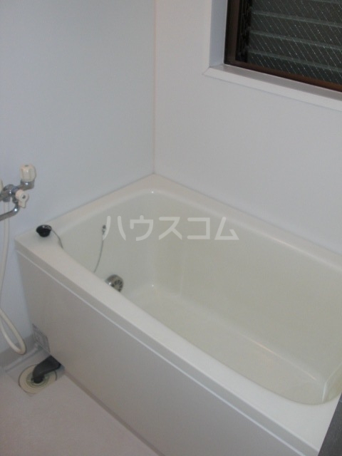 13/24 浴室